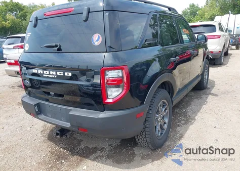 2022 Ford Bronco Sport Big Bend z USA, uszkodzony, nr VIN 3FMCR9B68NRD14121